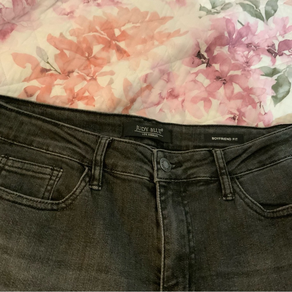 Judy Blue jeans Size 11 Boyfriend fit Faded Black GUC